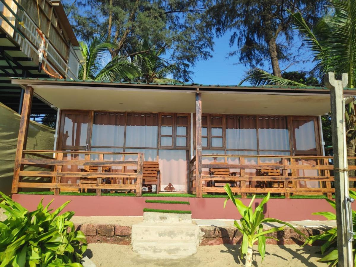 Sea Front Beach Huts Patnem Beach Exterior photo